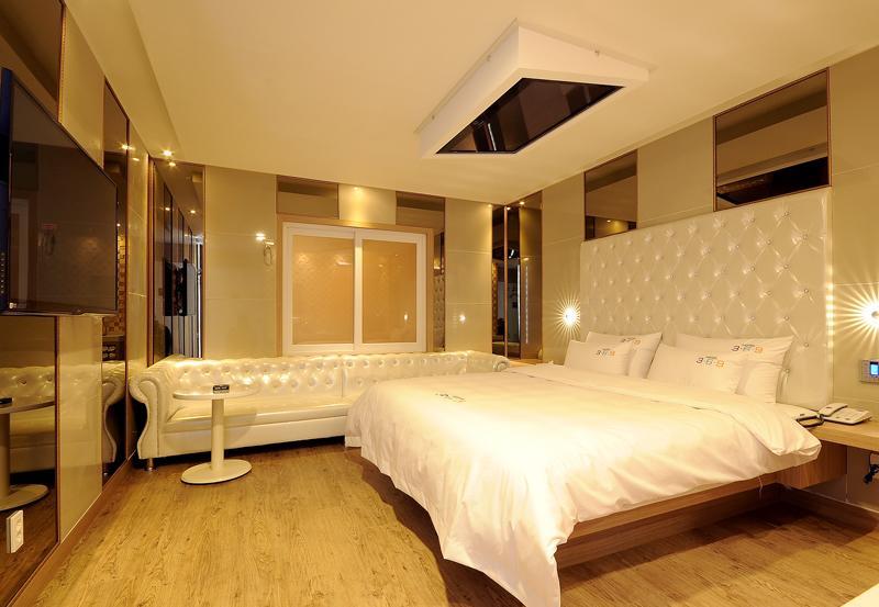 Songjeong Hotel 369 ปูซาน ภายนอก รูปภาพ